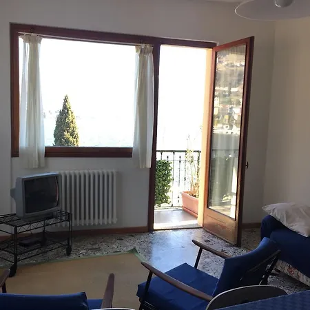 Lake Como View * Gravedona